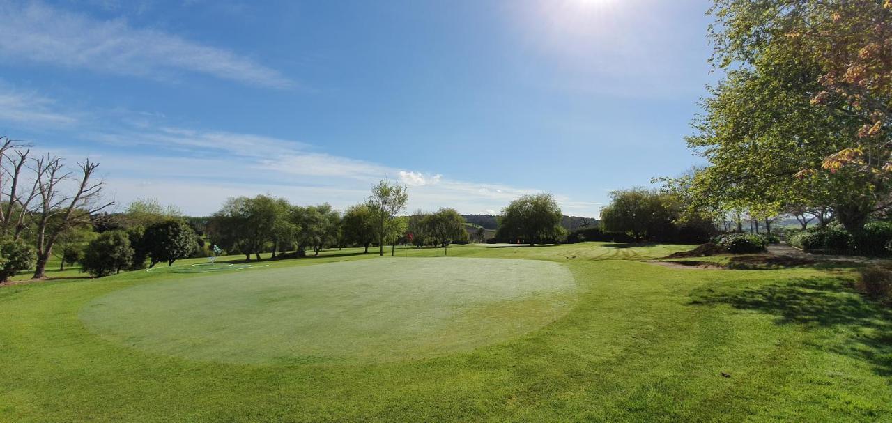 הוילה בומביי Maxwell'S Golf Retreat מראה חיצוני תמונה
